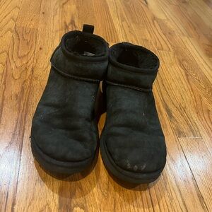 Ugg ultra mini boot